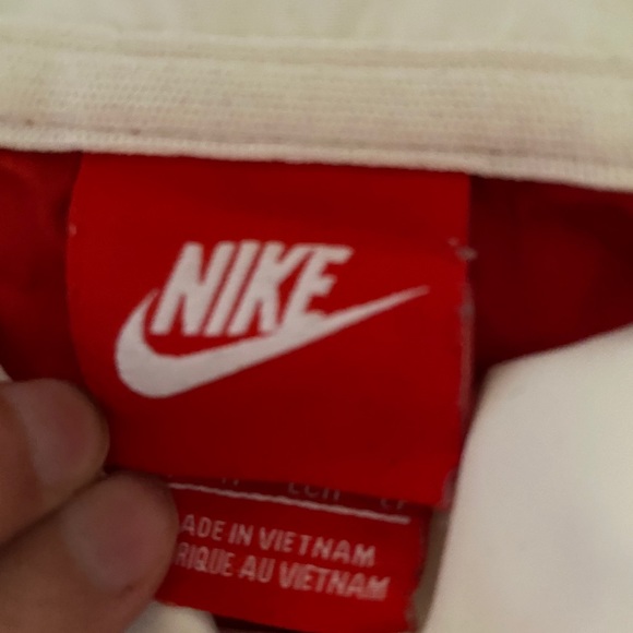 Red and off white cowl neck Nike pullover - Picture 3 of 12